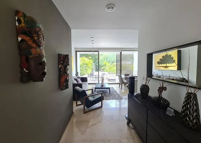Departamento Lujoso Bahia Principe Apartment